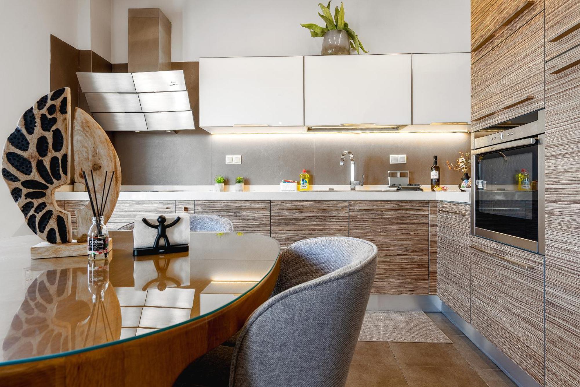 Ioanna Bayview Luxury Apartment 依拉佩特拉 外观 照片
