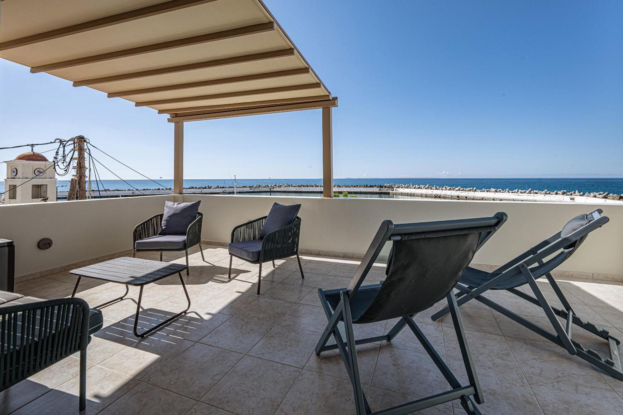 Ioanna Bayview Luxury Apartment 依拉佩特拉 外观 照片